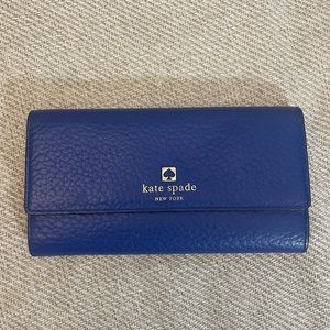 Kate Spade trifold wallet